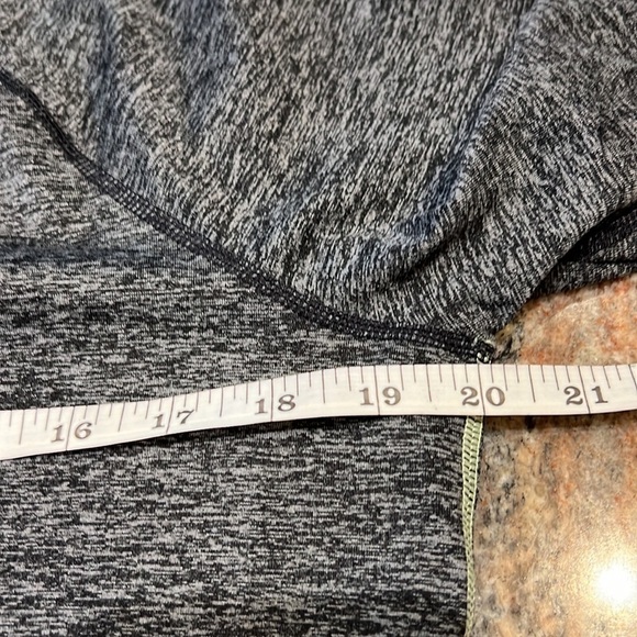 Sweaty Betty Sprint Start Run Hoodie Gray Neon SZ S - Picture 10 of 10